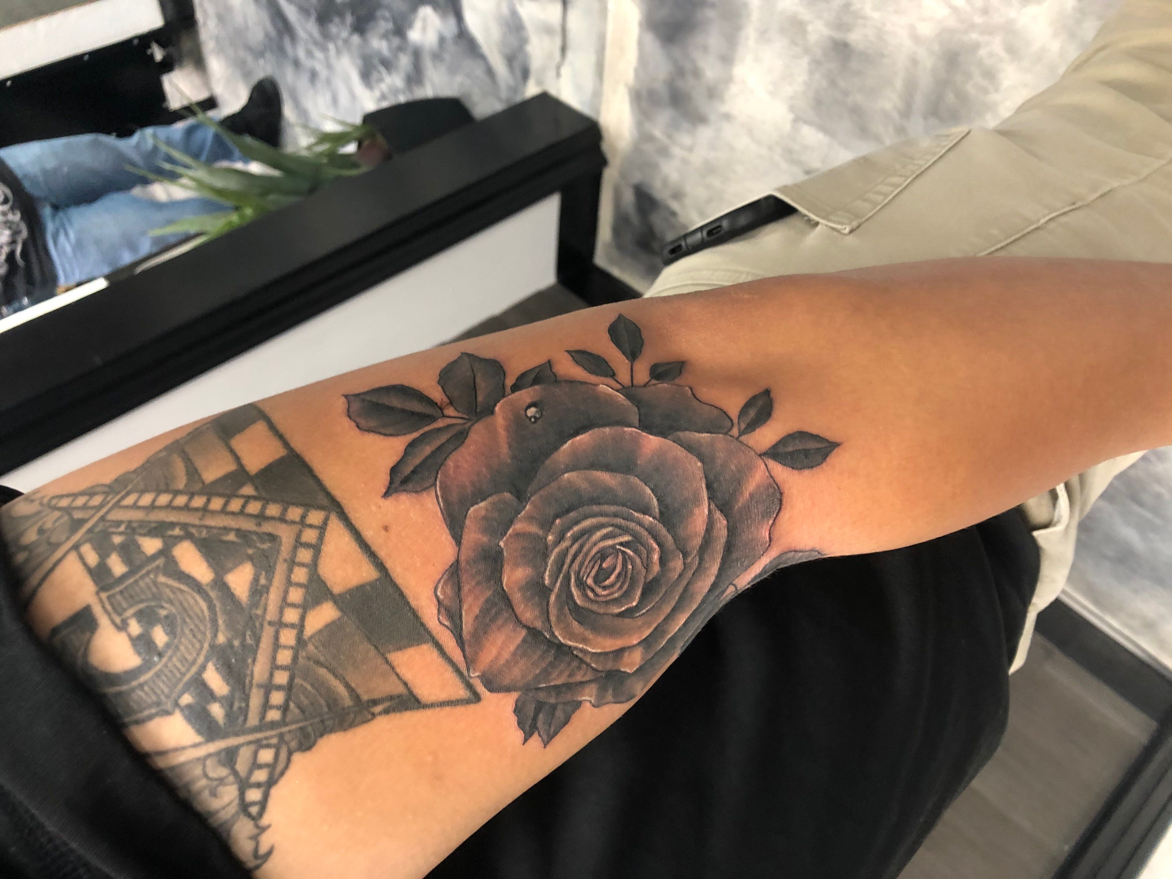 Rose Knee Tattoo